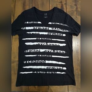 💥Armani Exchange Black and White Graphic Tee💥 Size L💥